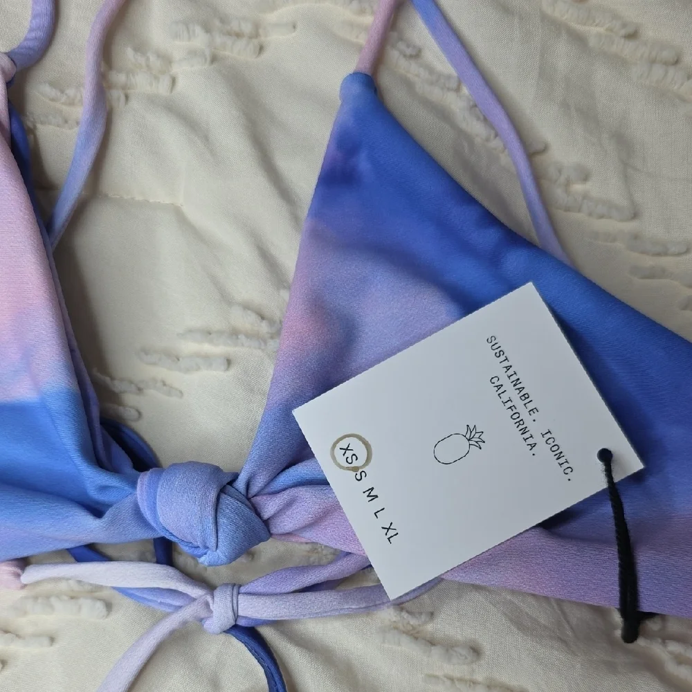 Skatie Sarah Tie Dye Dream Cloud Pink Blue Halter Bikini Top Size XS Barbiecore